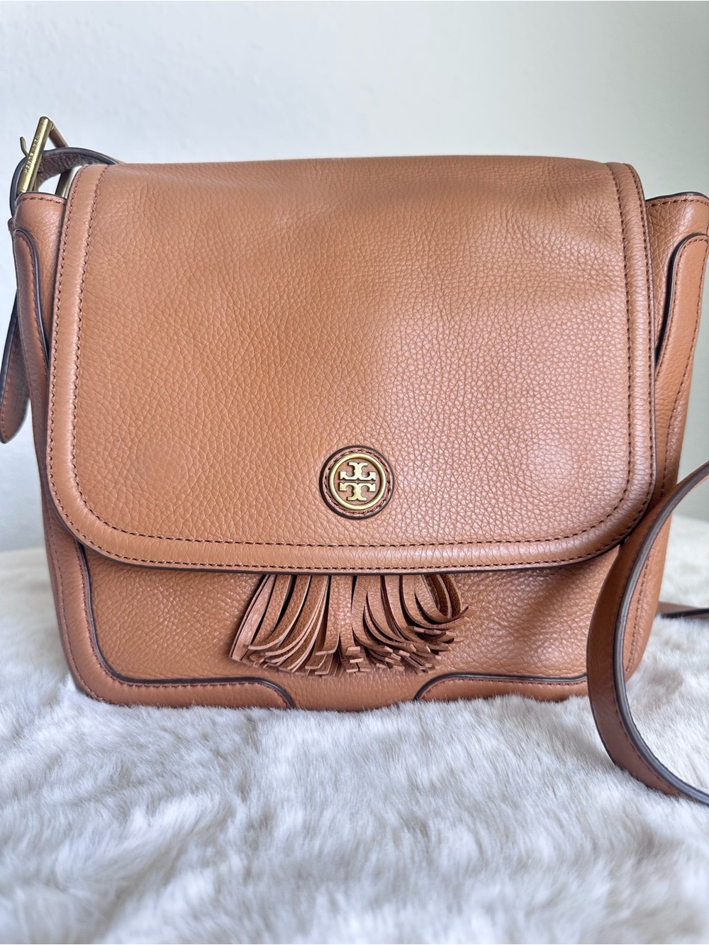 Tory Burch Frances Saddle Bag pebbled leather brown tassel - Picture 4 of 17